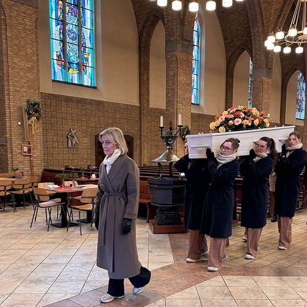 Blog: Op handen gedragen - Persoonlijk afscheid